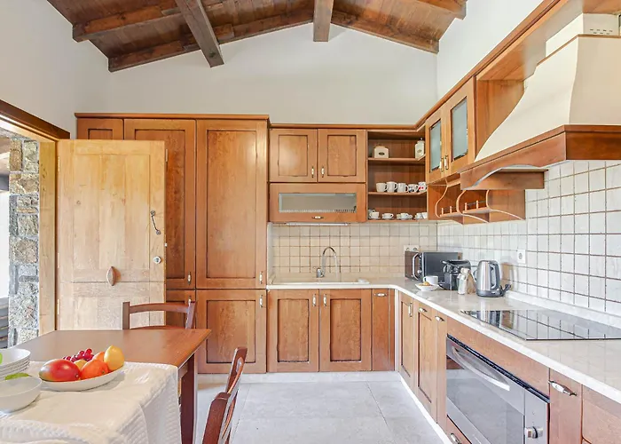 Elysian ヴィラ ミーニョ