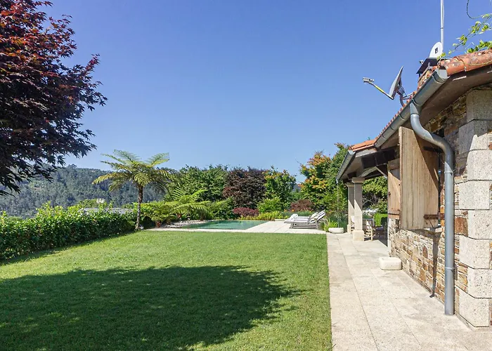 Elysian ヴィラ ミーニョ